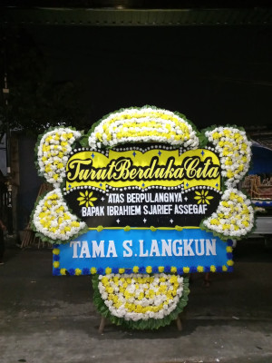 Papan Bunga Duka di Rumbio Jaya