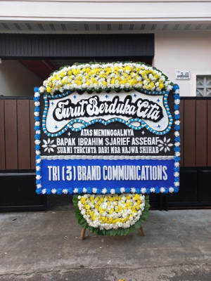 Papan Bunga Duka di Rumbio Jaya